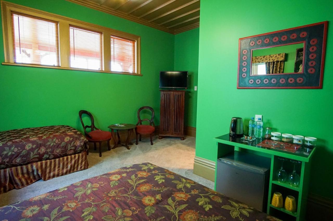 Sea Breeze Hotel Napier Ngoại thất bức ảnh