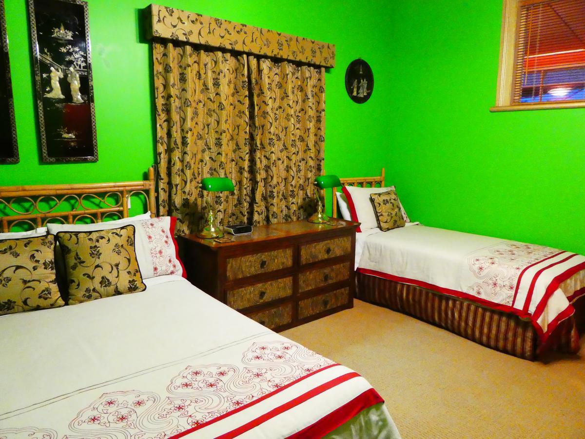 Sea Breeze Hotel Napier Ngoại thất bức ảnh
